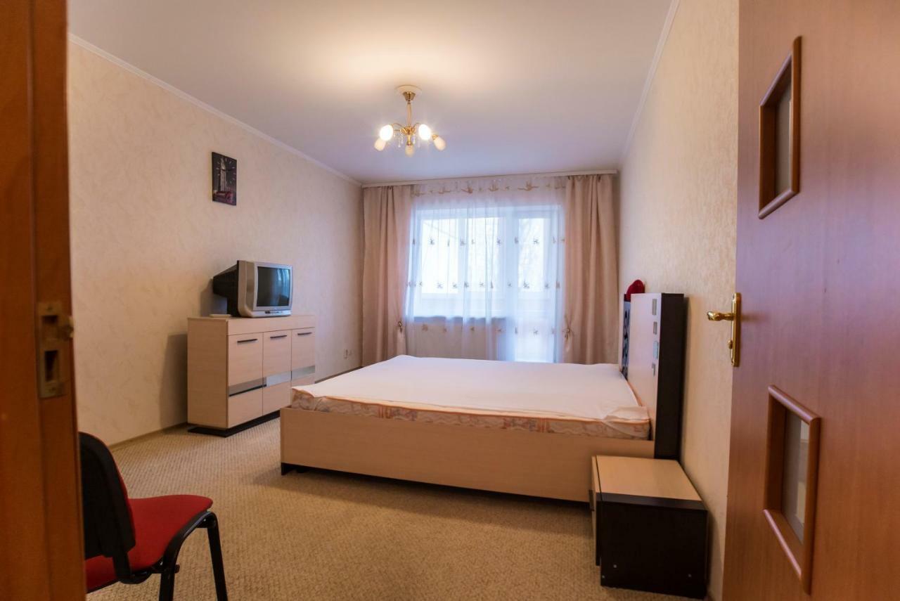 Ferienwohnung Flat Kamjanske Exterior foto